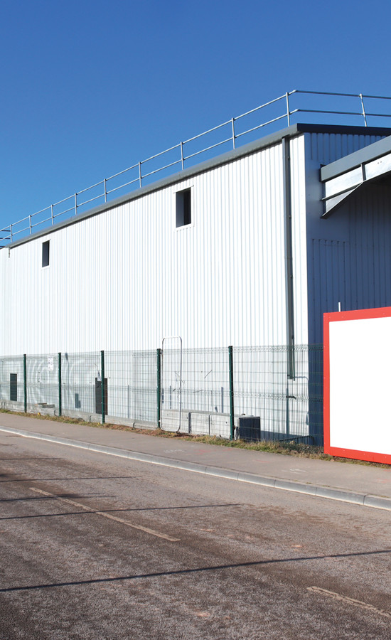 Kier celebrates construction milestone with topping out ceremony at Hallenbeagle Waste Management Facility